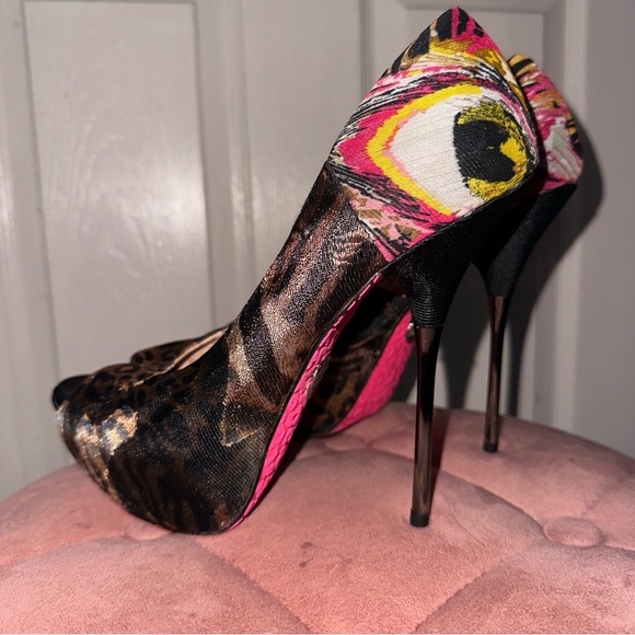 Betsey Johnson stiletto heels - Picture 5 of 6